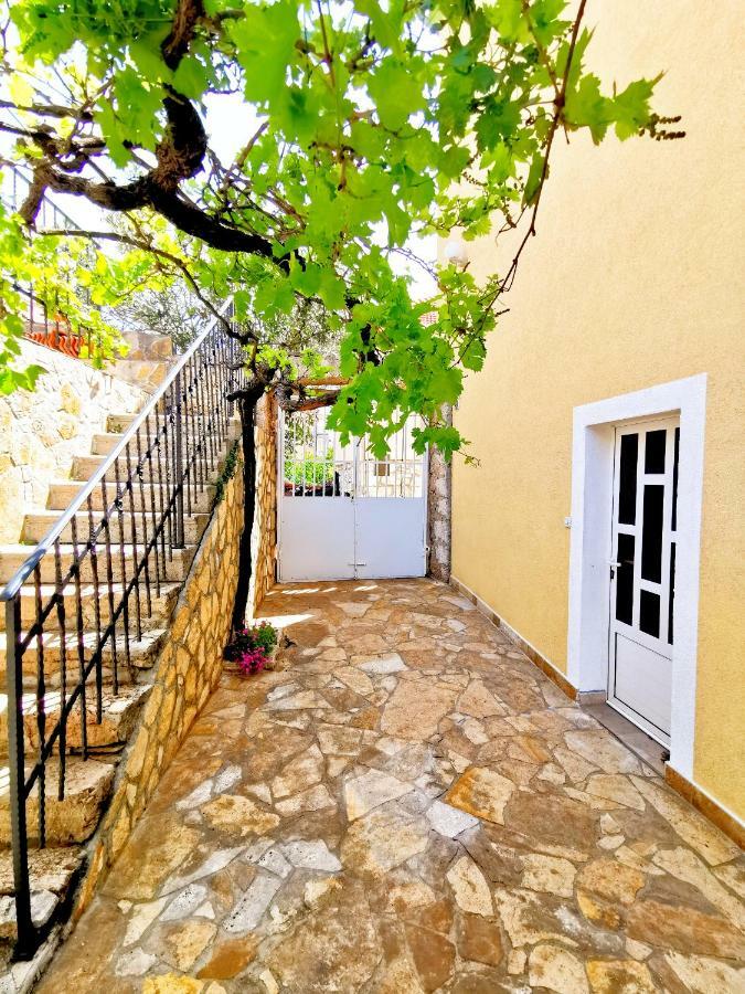 Green Garden Apartment Vodice Exterior foto