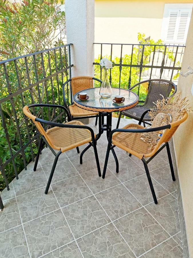 Green Garden Apartment Vodice Exterior foto