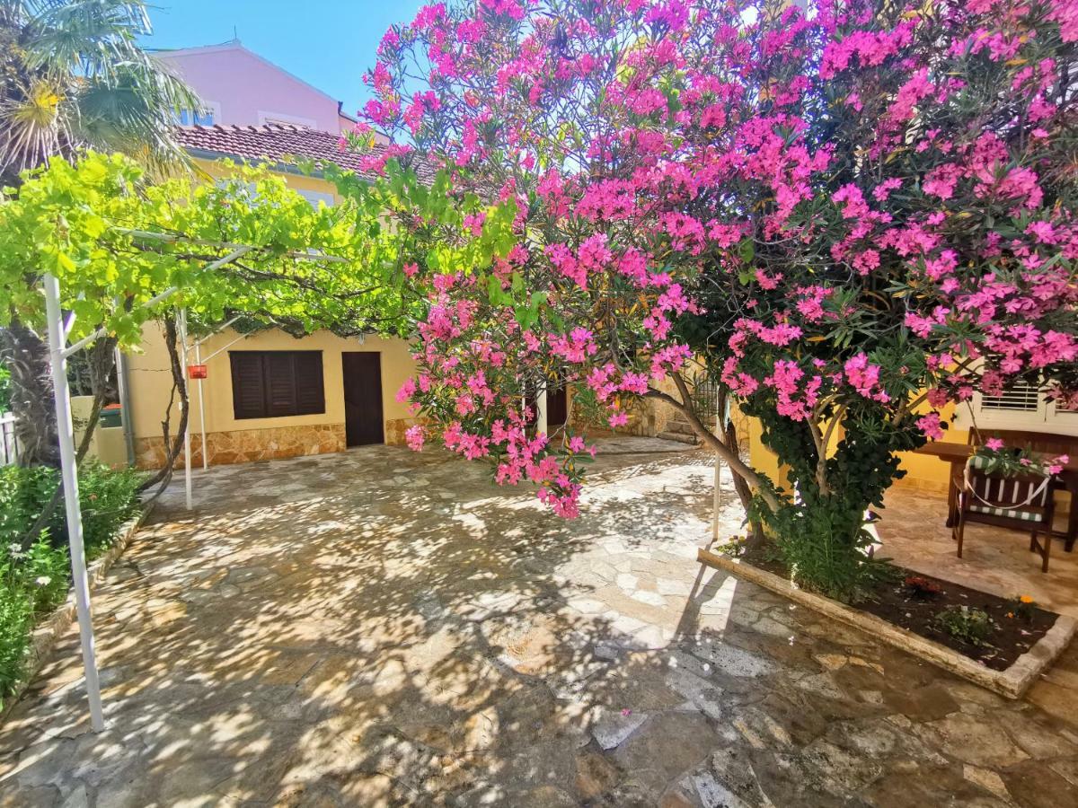 Green Garden Apartment Vodice Exterior foto